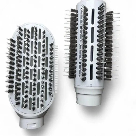 T3 Airebrush duo 
Interchangeable Design Easily change Blow Dry brush - Picture 3 of 4